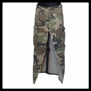 Camouflage Maxi Skirt High Slit Size Medium